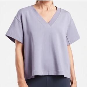 Athleta | Serenity Sweatshirt Tee Top V-neck Lavender Purple Athleisure Medium